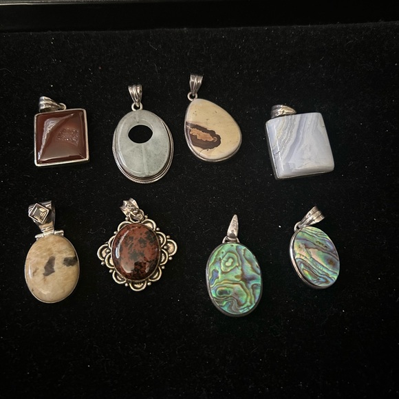 Assorted Stone Pendants Collection - Picture 4 of 5